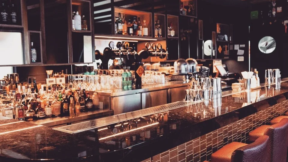 Tipsy Room 酉浥室 台中西區 微醺、調酒酒吧店家實拍照片
