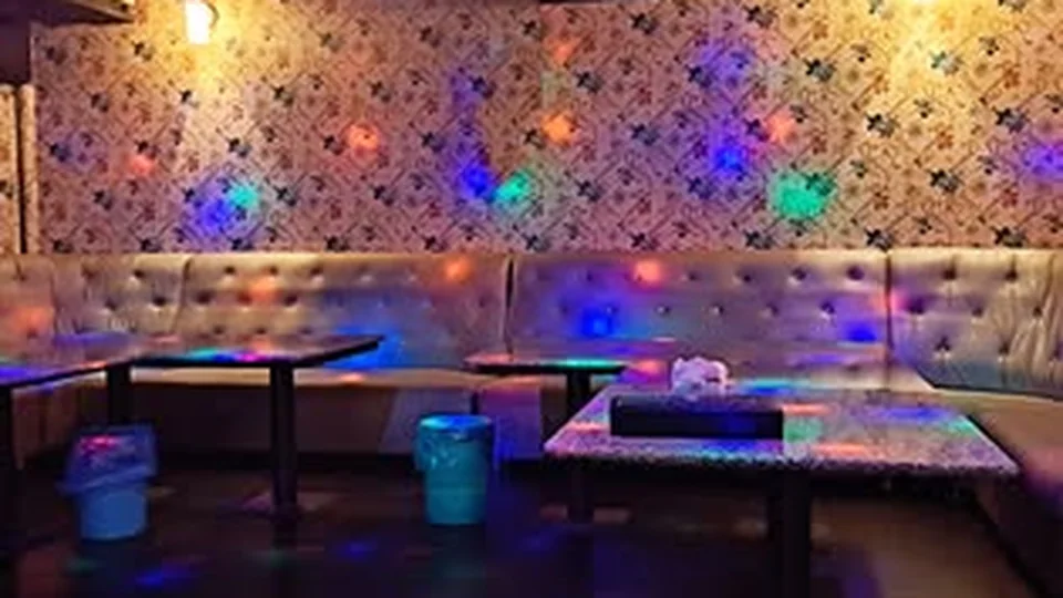 雪在燒KTV｜台中300店店家資訊｜台中夜生活
